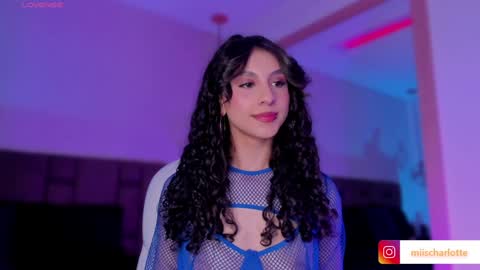 Snapshot of miss__charlotte_ chatting on January 23, 2:44 am Charlotte online show from January 23, 2:44 am