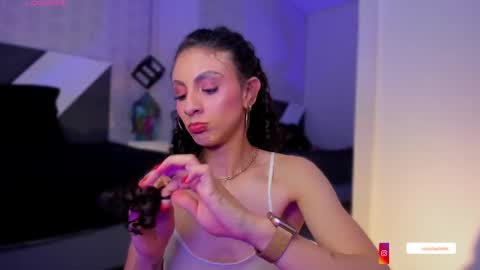 Snapshot of miss__charlotte_ chatting on February 10, 7:15 am Charlotte online show from February 10, 7:15 am