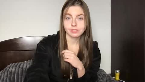 Snapshot of miss_angel_ chatting on December 14, 8:57 pm miss angel online show from December 14, 8:57 pm