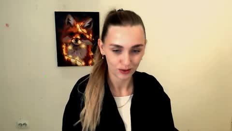 Snapshot of miss_angelina_ chatting on September 17, 5:53 am Angelina online show from September 17, 5:53 am