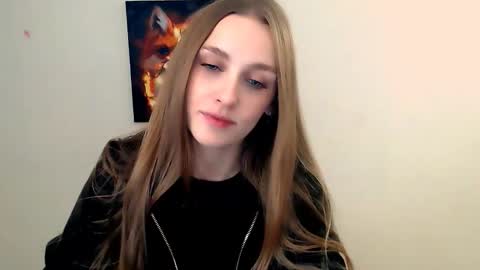 Snapshot of miss_angelina_ chatting on October 18, 5:54 am Angelina online show from October 18, 5:54 am