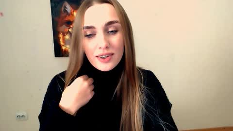 Snapshot of miss_angelina_ chatting on November 6, 6:58 am Angelina online show from November 6, 6:58 am