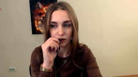 Snapshot of miss_angelina_ chatting on November 12, 10:04 am Angelina online show from November 12, 10:04 am