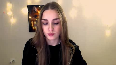 Snapshot of miss_angelina_ chatting on November 26, 6:58 am Angelina online show from November 26, 6:58 am