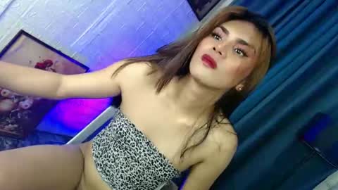 Snapshot of miss_bella69 chatting on November 27, 7:10 am miss_bella69 online show from November 27, 7:10 am