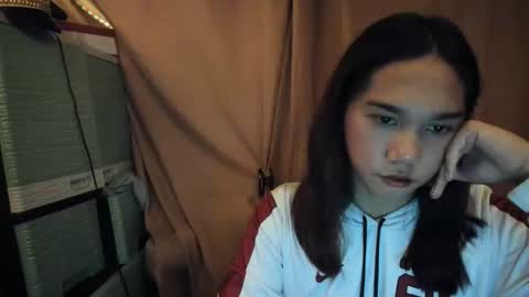 Catriona online show from December 5, 11:30 am