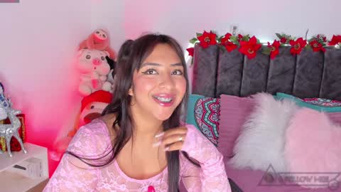 Snapshot of miss_brunette_ chatting on December 14, 5:29 am lucy 3 online show from December 14, 5:29 am