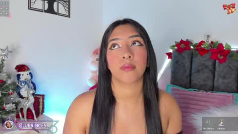 Snapshot of miss_brunette_ chatting on December 24, 6:39 pm lucy 3 online show from December 24, 6:39 pm