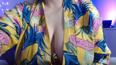 Snapshot of miss_daniels chatting on January 3, 3:27 am liza online show from January 3, 3:27 am