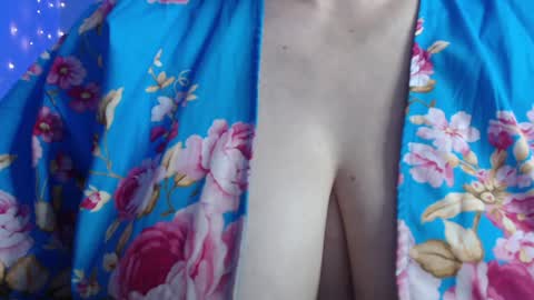 Snapshot of miss_daniels chatting on January 12, 10:54 pm liza online show from January 12, 10:54 pm