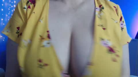 Snapshot of miss_daniels chatting on March 4, 1:12 am liza online show from March 4, 1:12 am