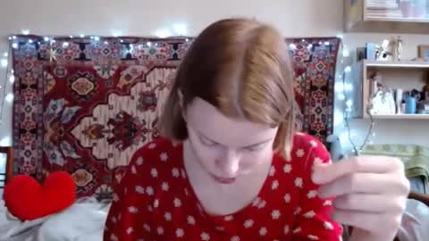 Elis online show from February 26, 12:14 pm