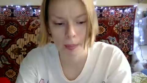 Elis online show from September 10, 10:59 am