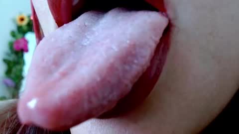 Miss Evoleth online show from March 11, 1:01 pm