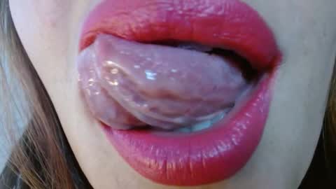 Miss Evoleth online show from December 14, 5:29 pm