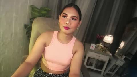 miss_fhakarat online show from March 3, 1:56 am