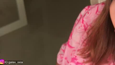 Snapshot of miss_galaxxia chatting on February 14, 1:56 am Elisabeth IG galax xxia online show from February 14, 1:56 am