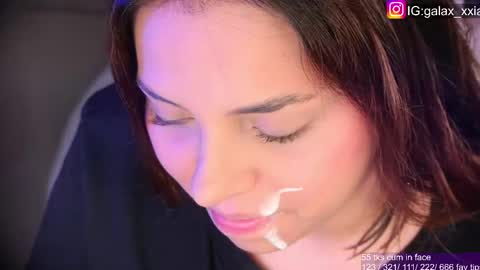 Snapshot of miss_galaxxia chatting on March 11, 11:04 pm Elisabeth IG galax xxia online show from March 11, 11:04 pm