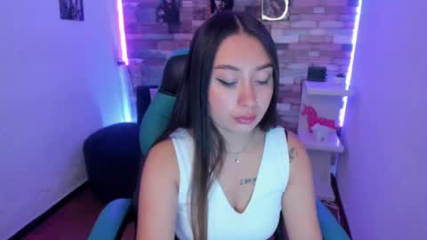 Isabella online show from February 11, 12:27 pm