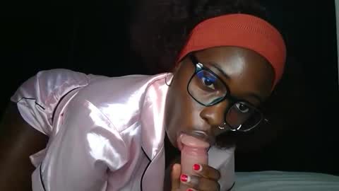 SensuElle  WHAT I DONT SHOW HERE... YOULL ONLY SEE IN PRIVATE  online show from March 26, 6:08 am