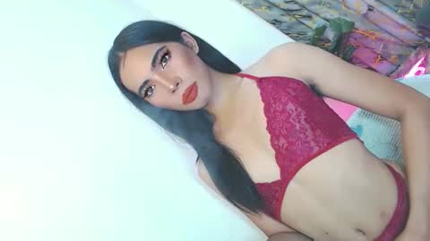 julie online show from January 11, 4:28 am