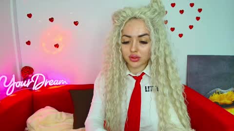 miss_kiten online show from February 1, 7:34 pm