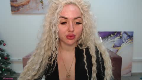 miss_kiten online show from February 2, 11:42 pm