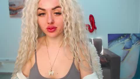 miss_kiten online show from February 13, 10:00 pm