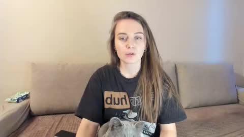 Kitty online show from January 9, 2:25 am