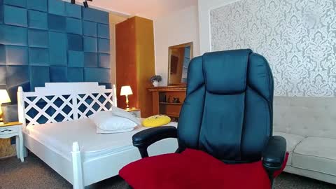 Miss Kora online show from February 1, 7:57 am