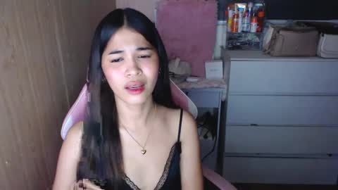 Snapshot of miss_lei18 chatting on March 5, 4:24 am leii online show from March 5, 4:24 am