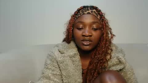 Lofti online show from November 8, 4:40 pm