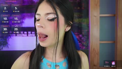 miss_lucyla online show from January 30, 6:46 am