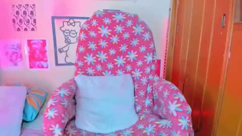 MEGG online show from April 28, 8:47 pm