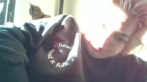 bri online show from April 23, 12:15 pm