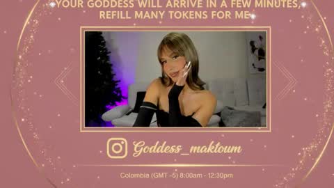 Snapshot of miss_myers chatting on December 2, 5:46 am Goddess Myers thumb up is important for me kisses online show from December 2, 5:46 am