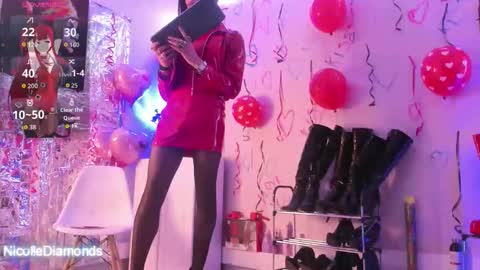 Miss Nicole online show from February 16, 1:07 pm