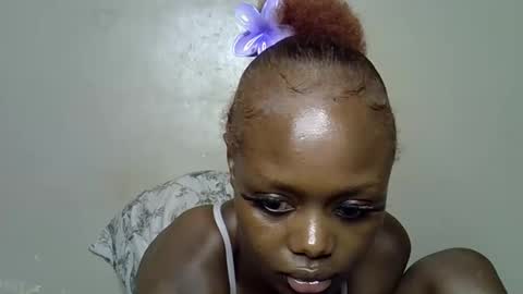 miss_pretty1 online show from January 10, 7:04 pm