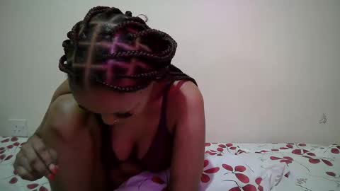 miss_rihanna2 online show from April 6, 3:48 am