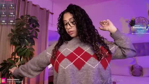 Amy Olivera online show from September 25, 1:15 pm