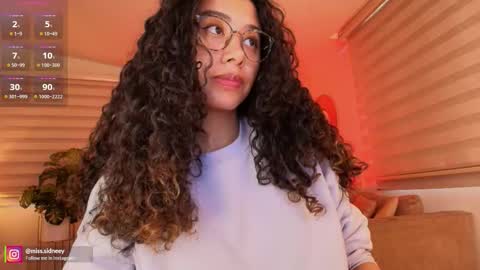 Amy Olivera online show from March 27, 1:11 pm