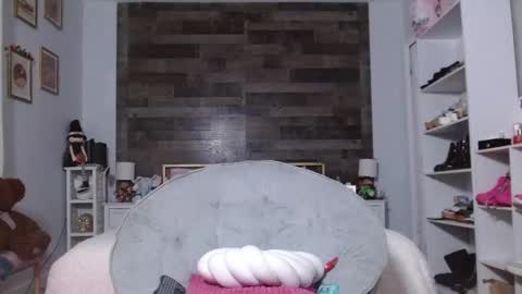 Snapshot of miss_strapon chatting on September 20, 10:55 pm Goddess Laura online show from September 20, 10:55 pm