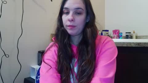 Snapshot of miss_sunshine01 chatting on December 15, 12:15 am Bella online show from December 15, 12:15 am