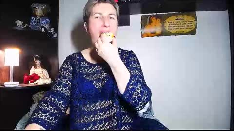 Snapshot of miss_tasha_kom chatting on November 27, 3:25 pm miss_tasha_kom online show from November 27, 3:25 pm