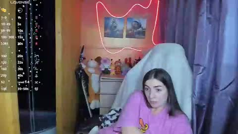 Snapshot of miss_tasy chatting on February 24, 3:53 pm Melanie January 15th is my birthday there will be an interesting show online show from February 24, 3:53 pm