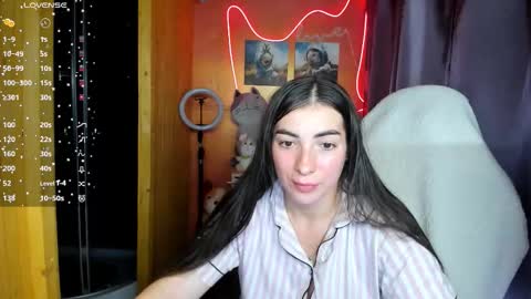 Snapshot of miss_tasy chatting on September 16, 8:04 am Melanie January 15th is my birthday there will be an interesting show online show from September 16, 8:04 am