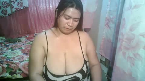 Snapshot of miss_v0lcan0 chatting on March 8, 12:30 pm miss v0lcan0 online show from March 8, 12:30 pm