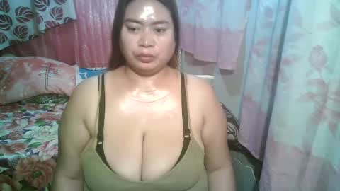 Snapshot of miss_v0lcan0 chatting on March 12, 11:22 pm miss v0lcan0 online show from March 12, 11:22 pm