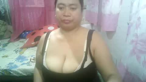Snapshot of miss_v0lcan0 chatting on September 12, 12:44 am miss v0lcan0 online show from September 12, 12:44 am