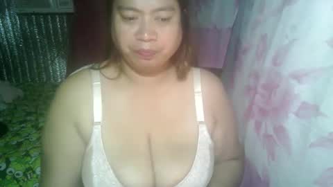 Snapshot of miss_v0lcan0 chatting on October 9, 10:19 pm miss v0lcan0 online show from October 9, 10:19 pm